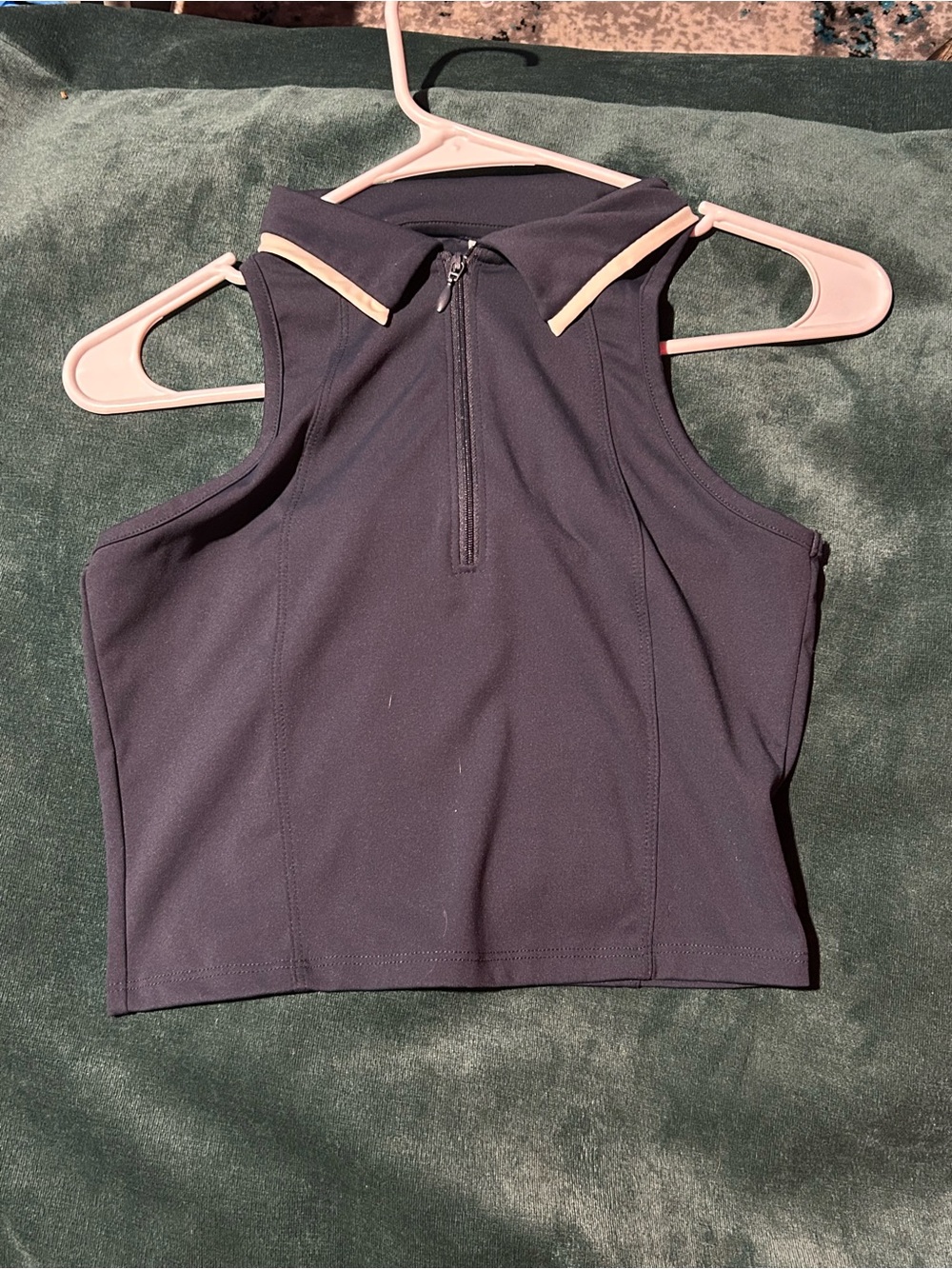Old Navy Black Sleeveless Collared Zip-Back Crop Top